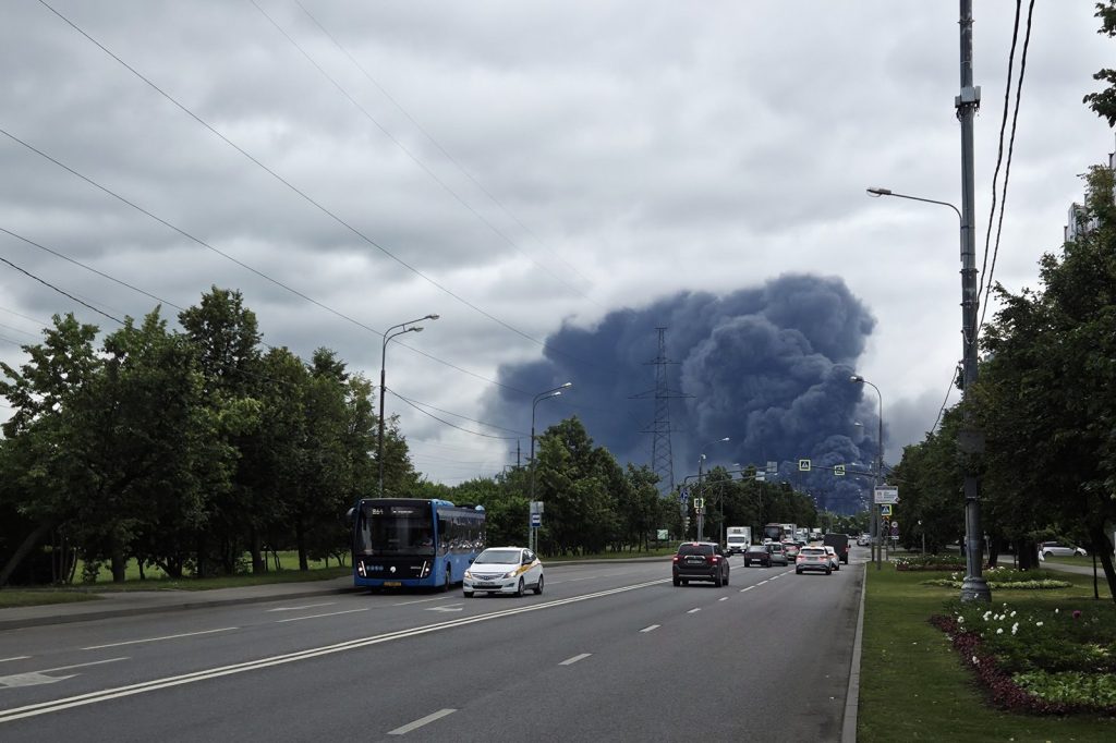 Ukrainian Strikes on Russia Shift Global Oil Markets