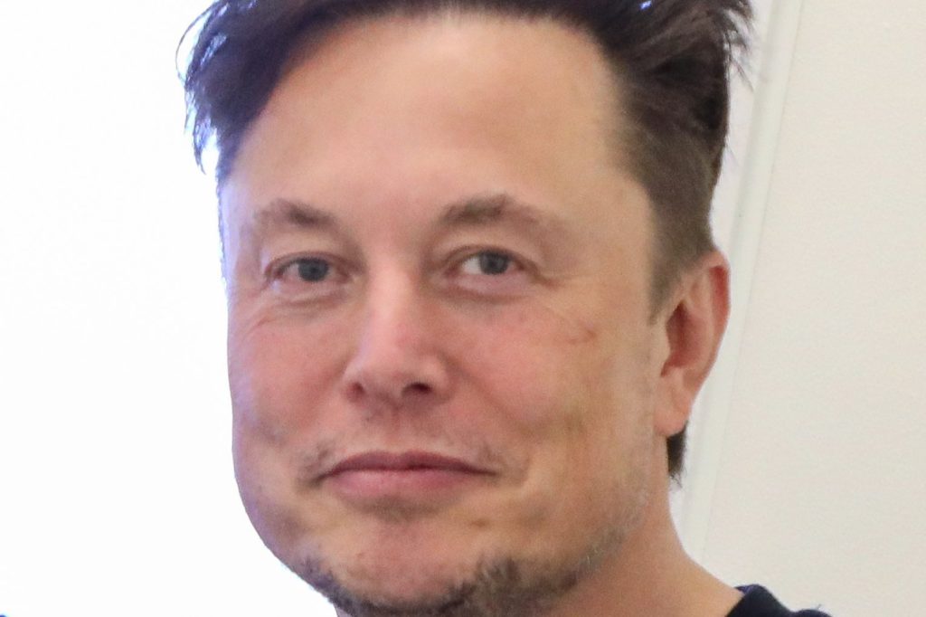 Elon Musk: SpaceX founder behind Starlink satellite network