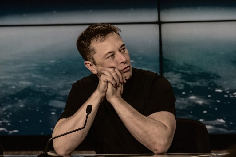 Elon Musk’s $4.5T Market Cap Fuels Satellite Internet Revenue