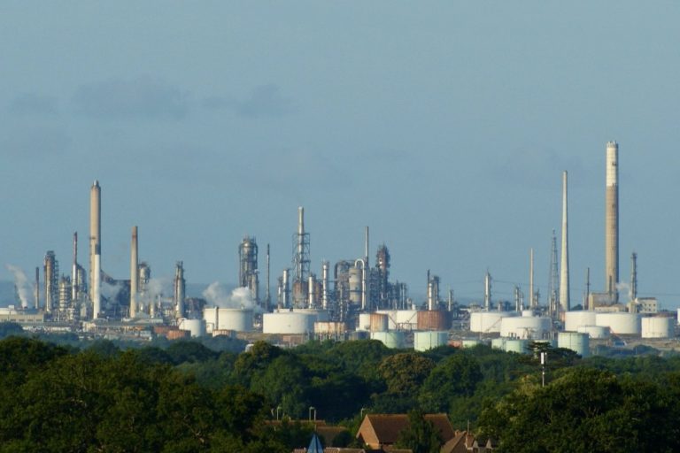 Omsk Refinery: Russia’s Top Oil Hub Faces Strategic Challenges