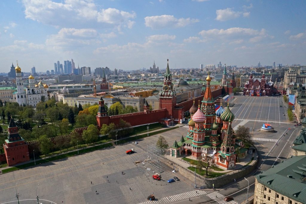 Ukrainian Strikes on Russian Oil Infrastructure Impact Markets