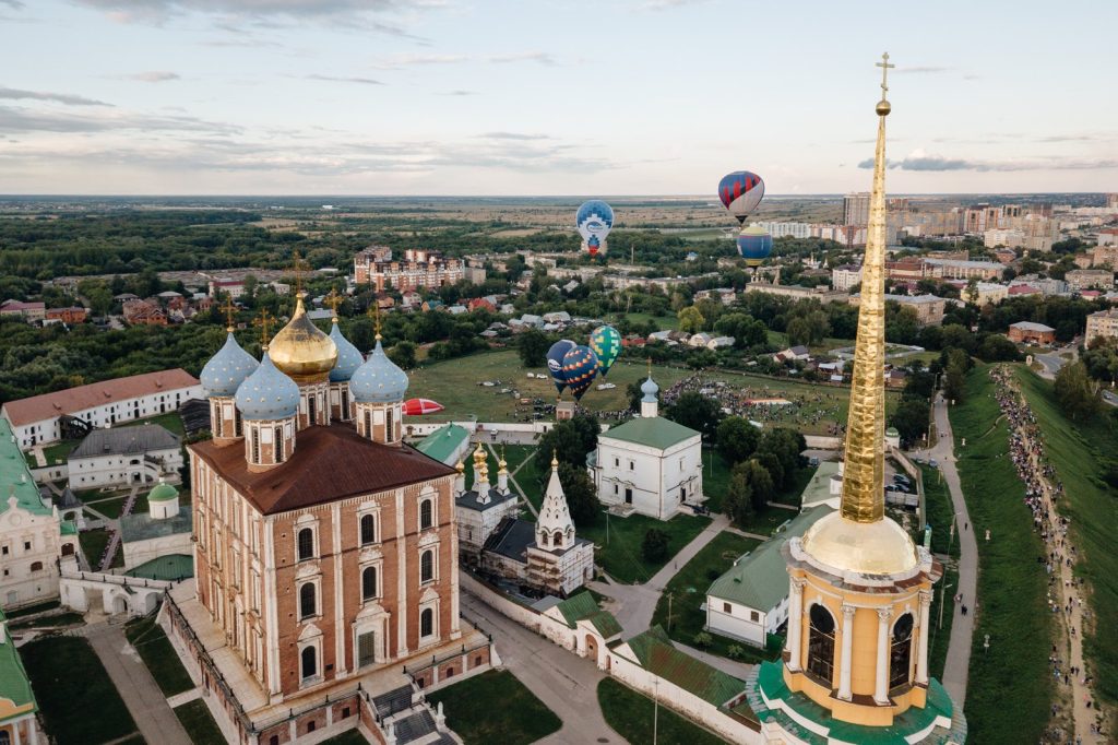 Drone Strike Temporarily Halts Operations at Ryazan Oil Refinery