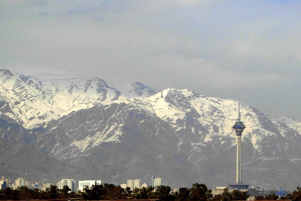 US Strikes on Iran Rattle Global Oil Prices and Supply