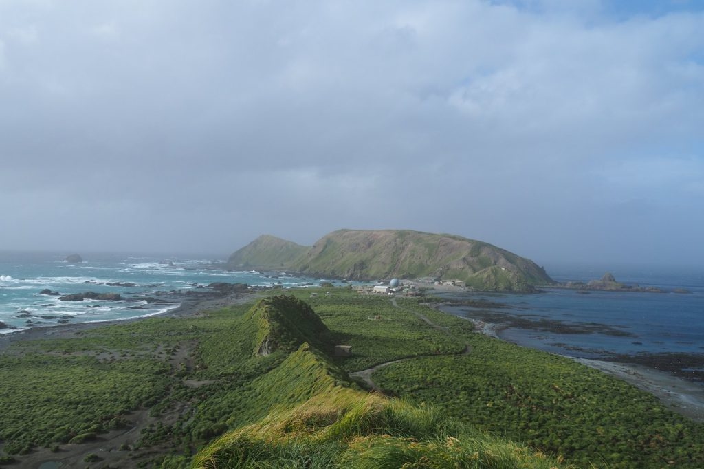 Macquarie Island\u2019s Seismic History Highlighted by Shallow 5.0 Earthquake