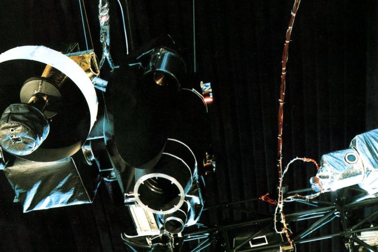 Voyager 1 and 2 Cross Heliopause, Reveal Cosmic Findings