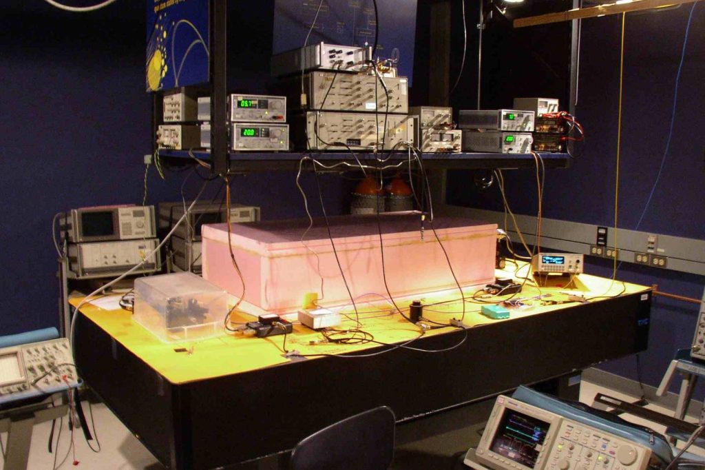 Quantum Repeaters Enable 420-Kilometer Entanglement Breakthrough