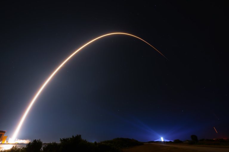 SpaceX’s Orbital Data Centers Expected to Produce Major E-Waste, Experts Warn