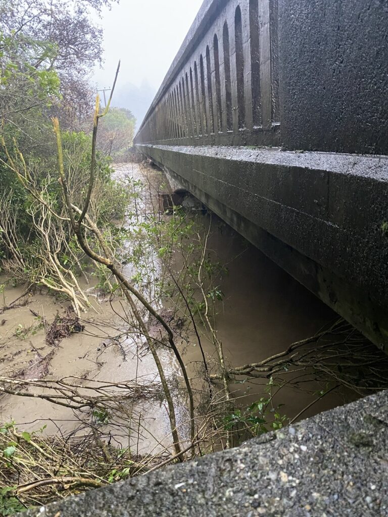New Zealand Evacuates North Island After Floods, Landslides