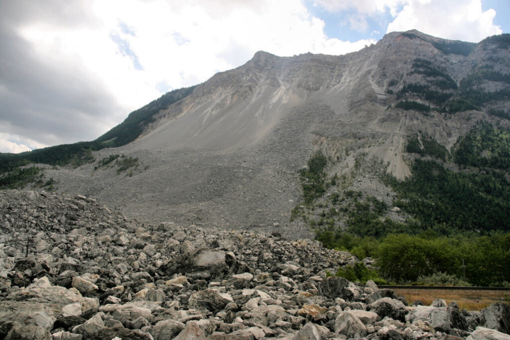 Switzerland Landslides Kill 4, Two Missing