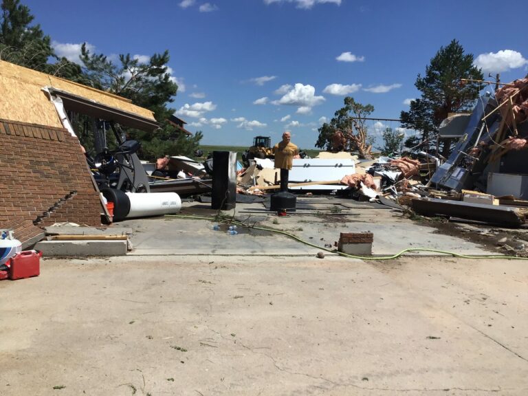Tornado Devastates St. Louis, Leaving Destruction and Chaos Behind
