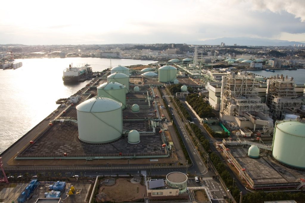 Asia Expands Oil, Gas Storage After Hormuz Crisis