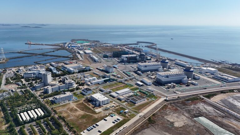 China Launches World’s First Fourth-Generation Nuclear Reactor Operations