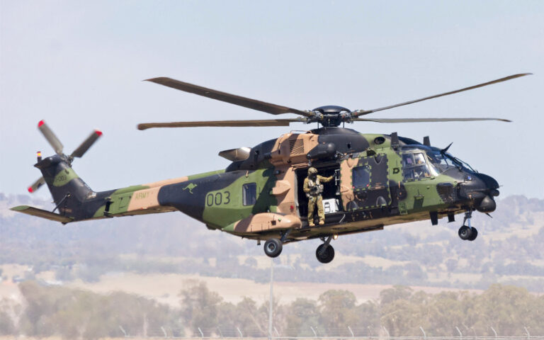 Four Missing After Helicopter Crashes into Ocean off Queensland