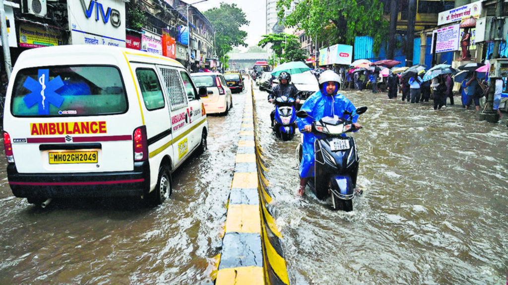 Bmc Manages Mumbai Flood Response Amid