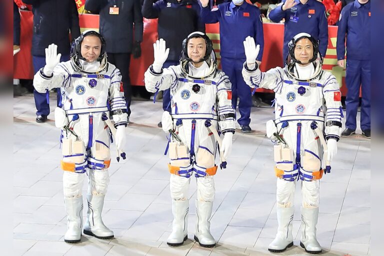 China’s Long March 10 Series Targets Crewed Lunar Missions