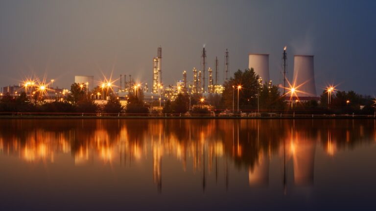 Petronas warns Malaysia faces 30% energy workforce gap by 2030