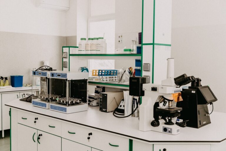 AI-Designed Virus Contains Novel Genetic Component Unseen in Nature