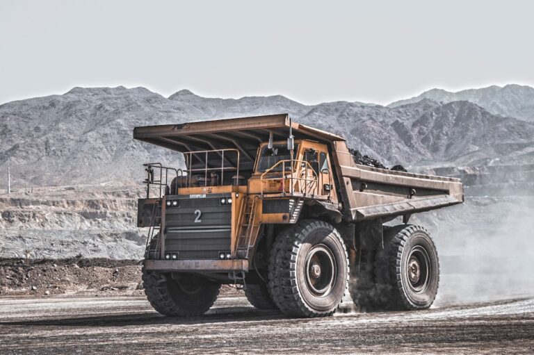 Sixteen Dead in Guizhou Coal Mine Fire, Raising Safety Concerns