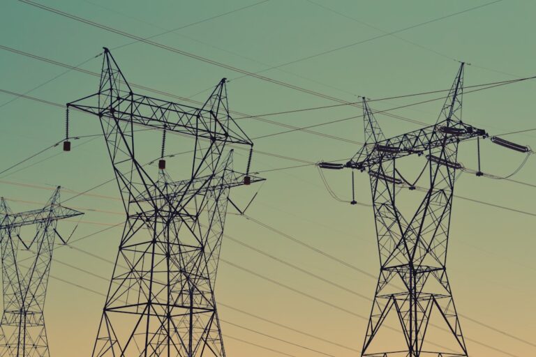 Mexico’s Power Grid Strained Amid Record Heatwave and Blackouts