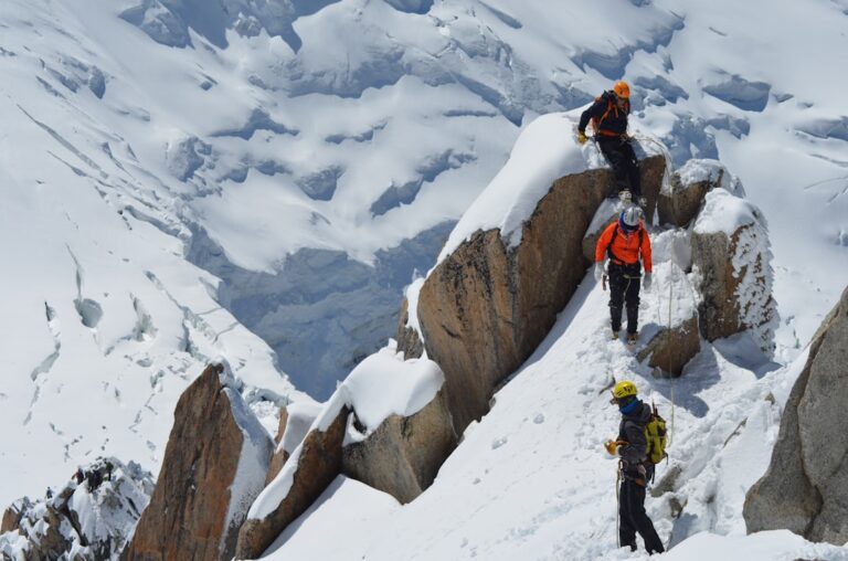 Italian Hikers Die on Mont Blanc, Nation Mourns Tragic Losses