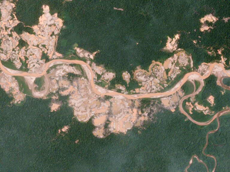 Explosion in Nigeria Highlights Dangers of Illegal Mining Operations