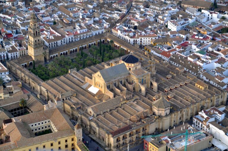 Córdoba Mosque-Cathedral Fire Collapses Chapel Roof