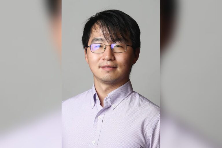 UW Researcher Who Found 6PPD-Q Toxin in Salmon Honored