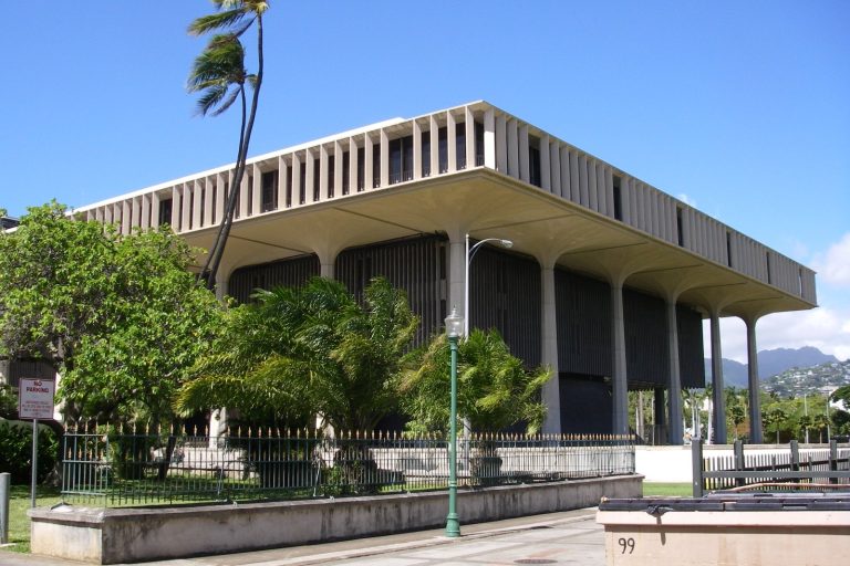 $300M For Disasters? Hawaiʻi Gov Seeks To Tap Rainy Day Fund