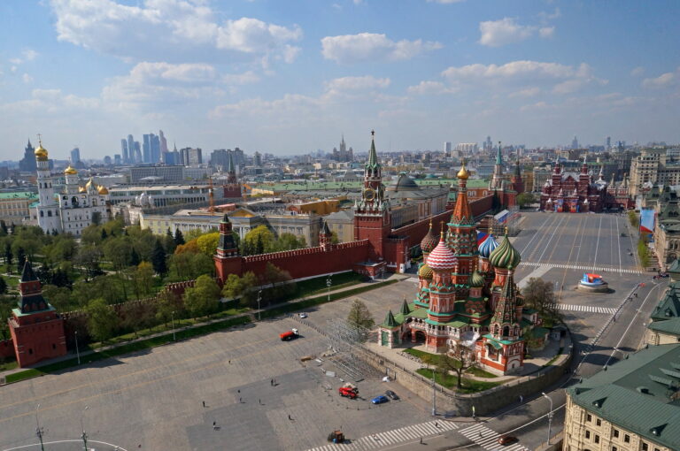 Russian Oil Exports Fund Ukraine War: Key Numbers Revealed
