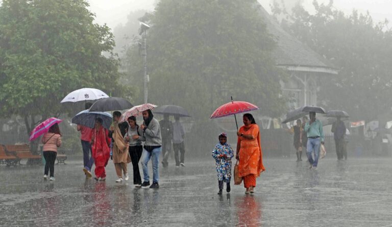 Light Winds Limit Relief from Urban Heat and Humidity