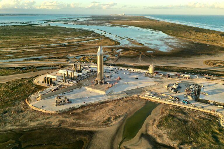 SpaceX Starship Becomes Most Powerful Rocket Ever Flown
