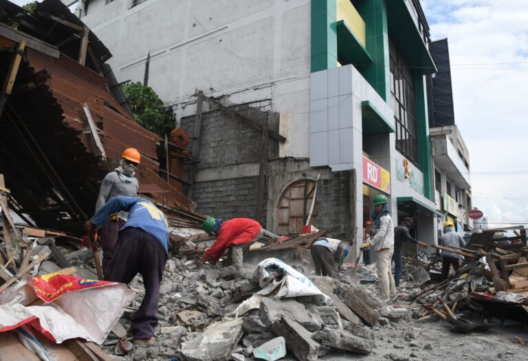 Strong 6.3 quake shakes Sarangani, Philippines, no tsunami threat