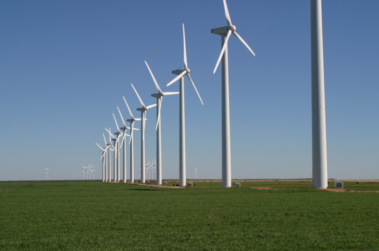 US Wind Power Hits 147,500 Megawatts Capacity