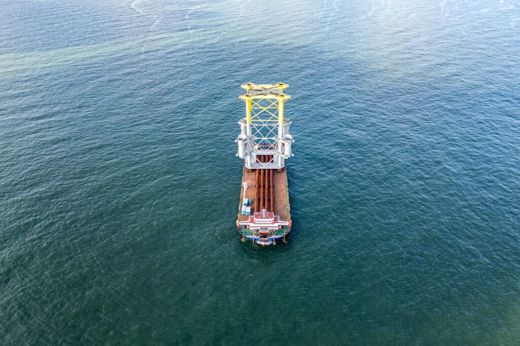 Trump’s anti‑offshore wind push threatens U.S. energy security as Canada ramps up Atlantic wind projects