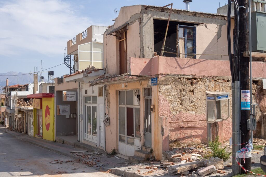 Tectonic Plate Shifts Cause Earthquakes That Can Collapse Buildings and Trigger Tsunamis