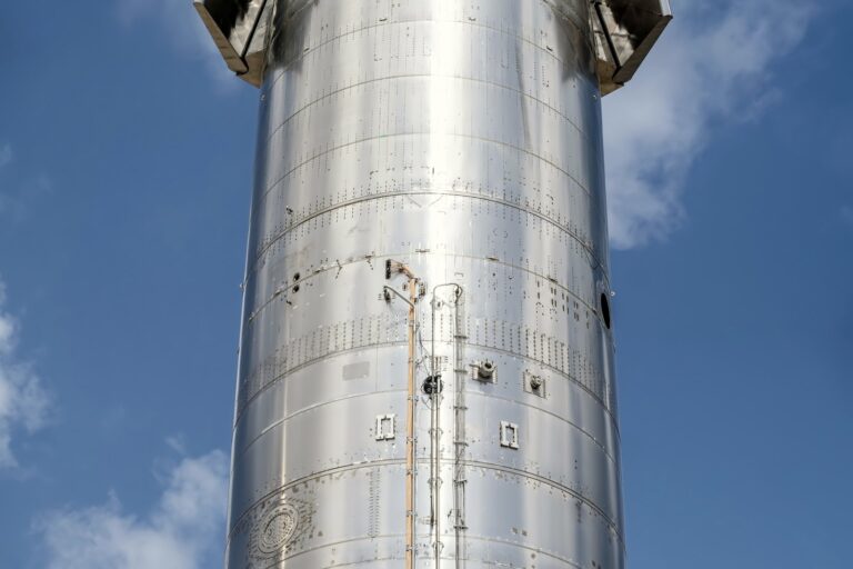 SpaceX Starship’s 456 Annual Launches Will Reshape Orbital Logistics and Debris Management