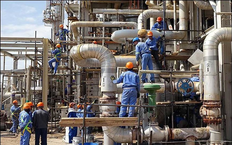 Oil Industry Workers In Iran